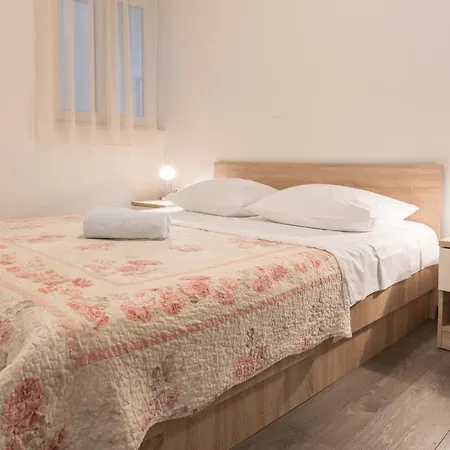 Mate Apartament *
